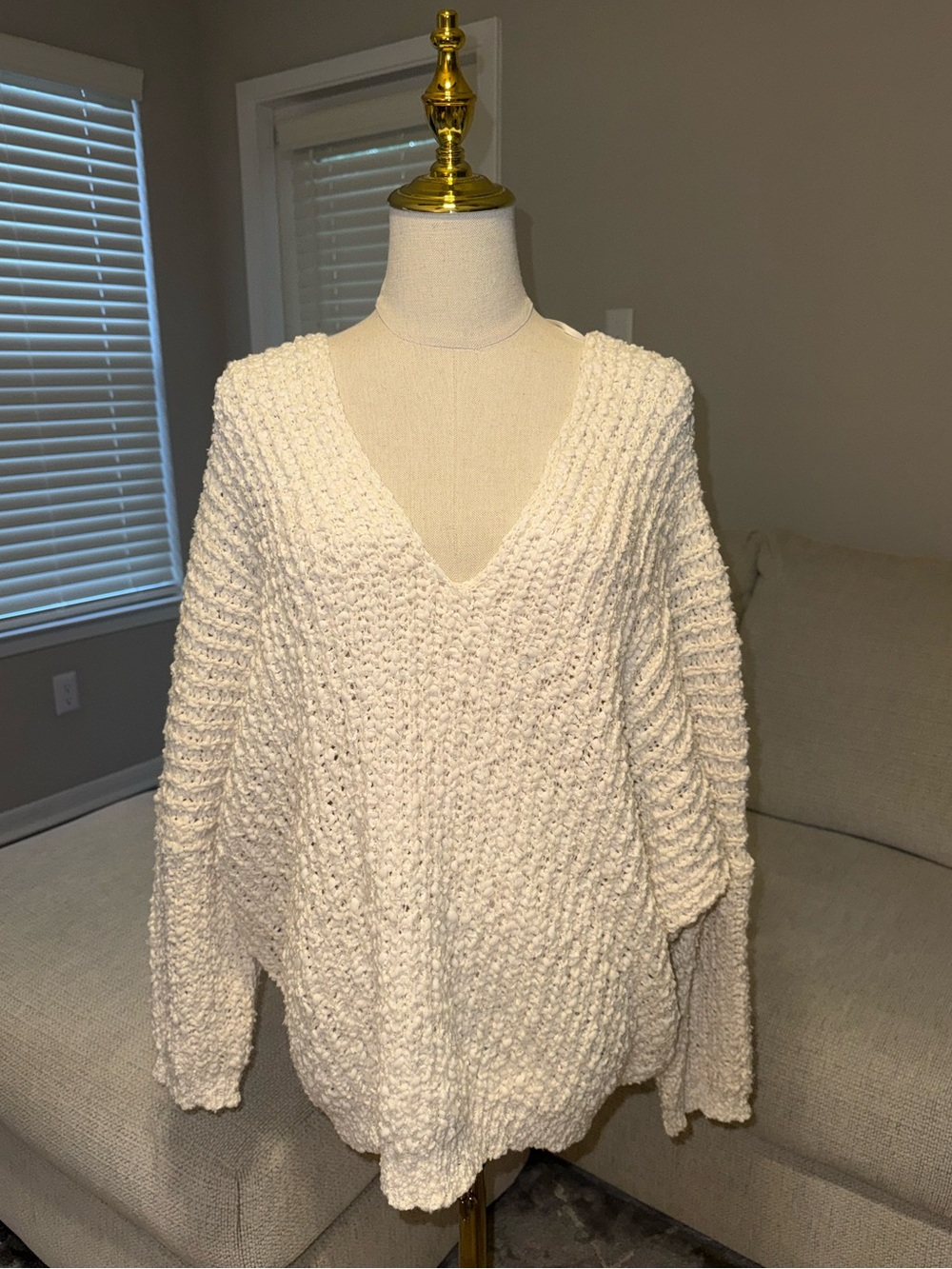 Wishlist Cream Textured V-Neck Chunky Sweater